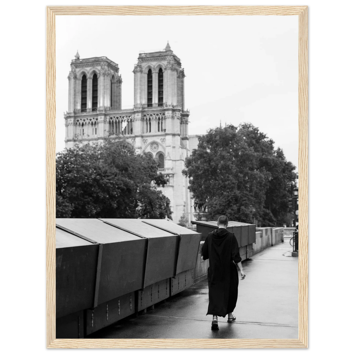 Paris, Quai Saint-Michel, photographie d'art de Mohamed Khalil encadrée – visuel 4